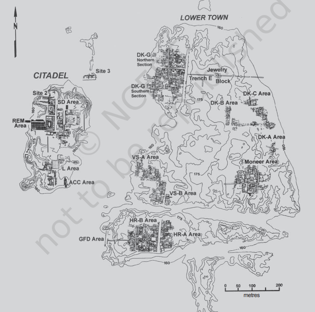 दुर्ग और निचला शहर